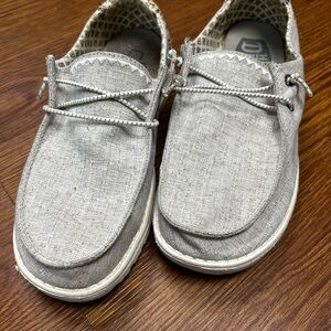 Hey Dude Women’s Beige Loafers